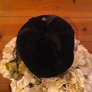 Ladies Vintage Hat